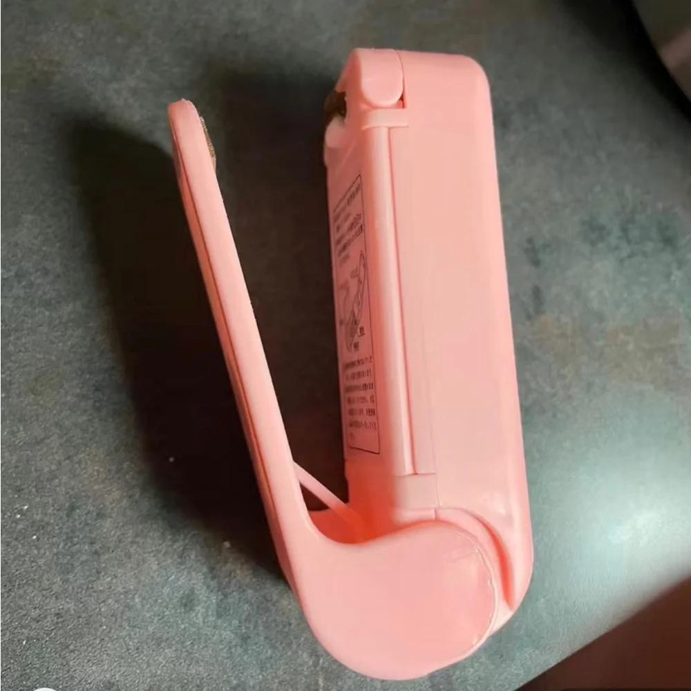 Mini Pink Portable Home Heat Bag Sealer, for Plastic Bags, Reseal Snack Bags